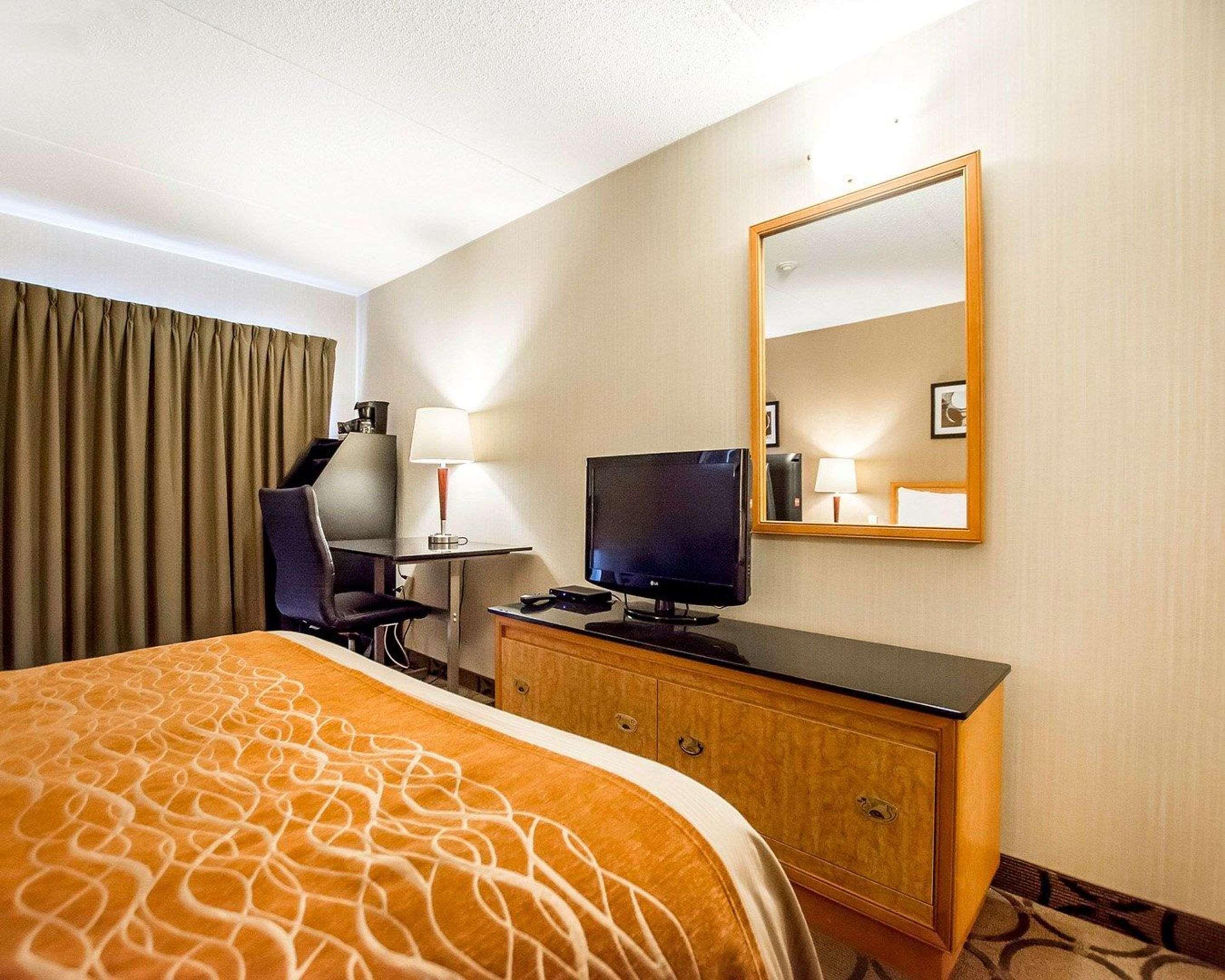Comfort Inn Kirkland Lake Dış mekan fotoğraf