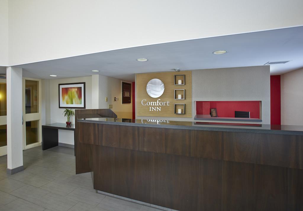 Comfort Inn Kirkland Lake Dış mekan fotoğraf