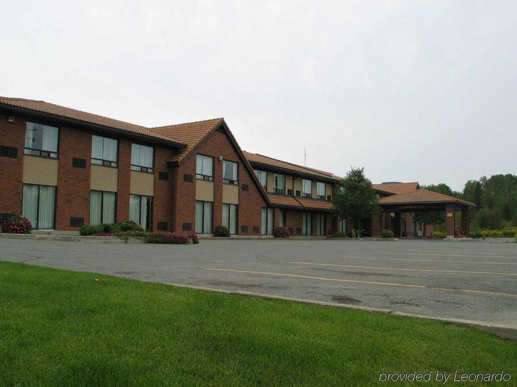 Comfort Inn Kirkland Lake Dış mekan fotoğraf