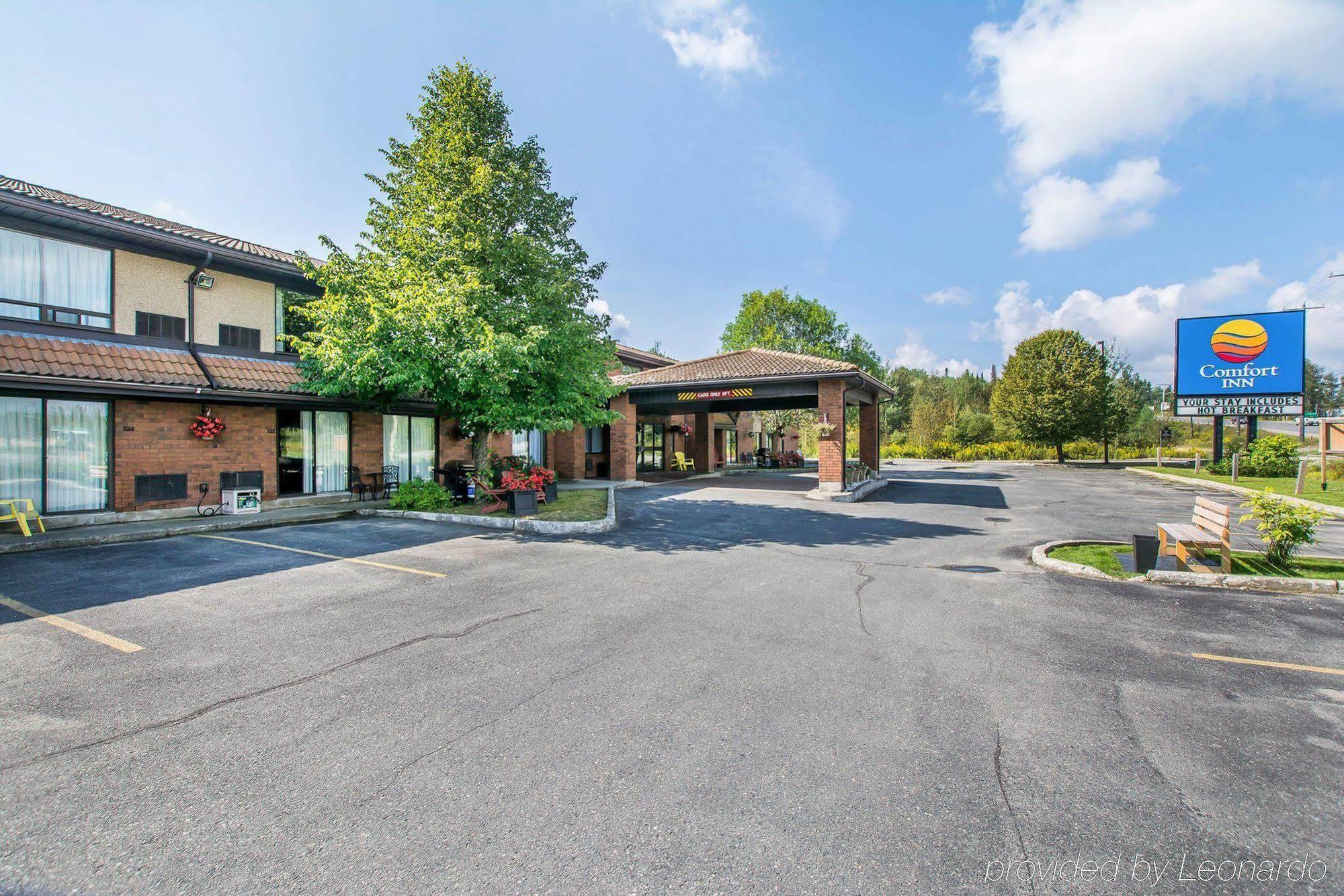 Comfort Inn Kirkland Lake Dış mekan fotoğraf