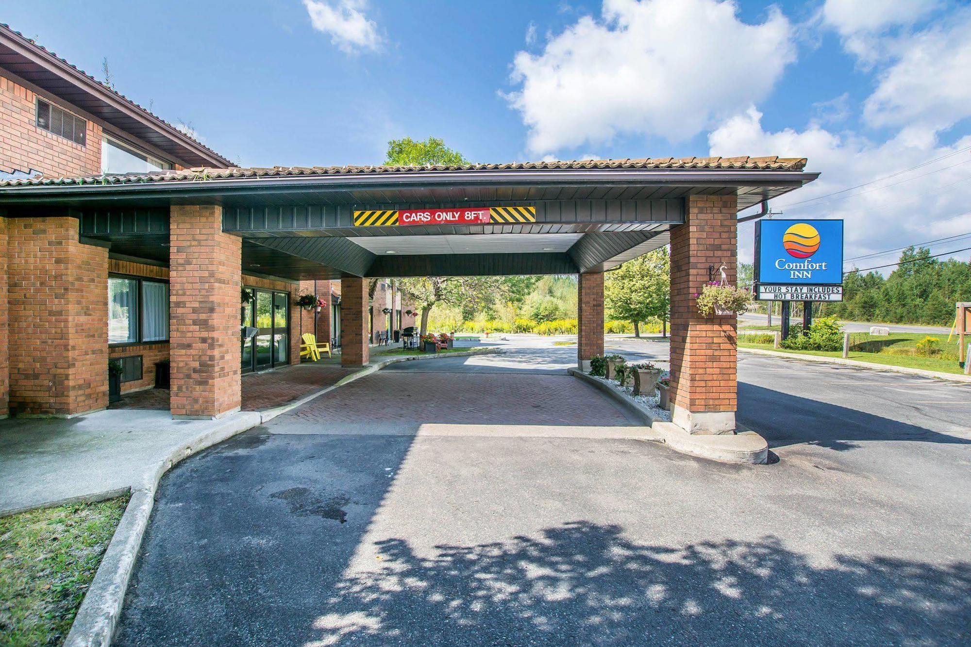 Comfort Inn Kirkland Lake Dış mekan fotoğraf