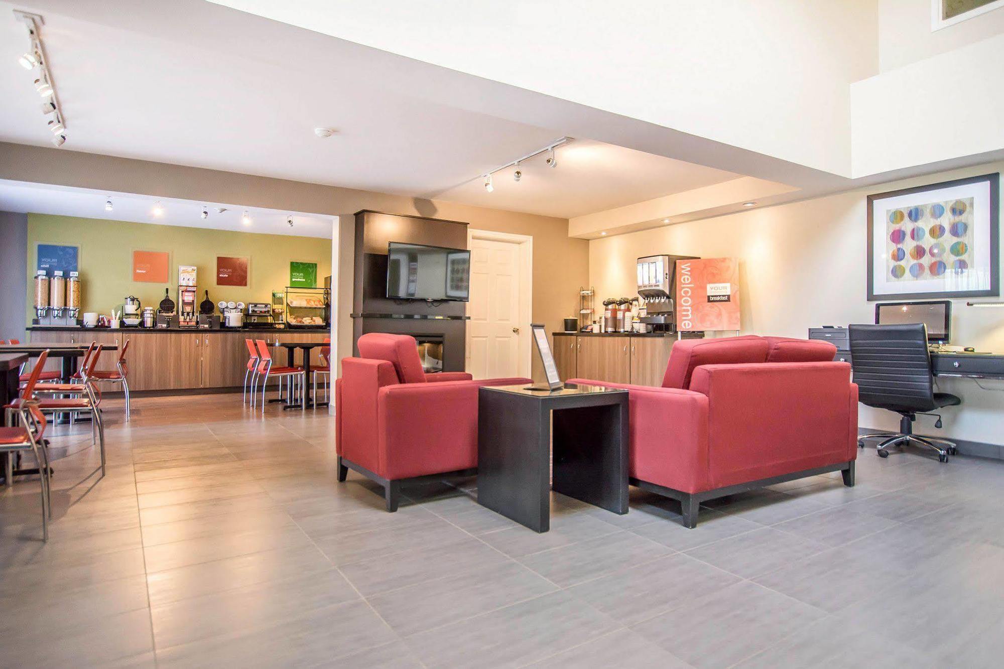 Comfort Inn Kirkland Lake Dış mekan fotoğraf