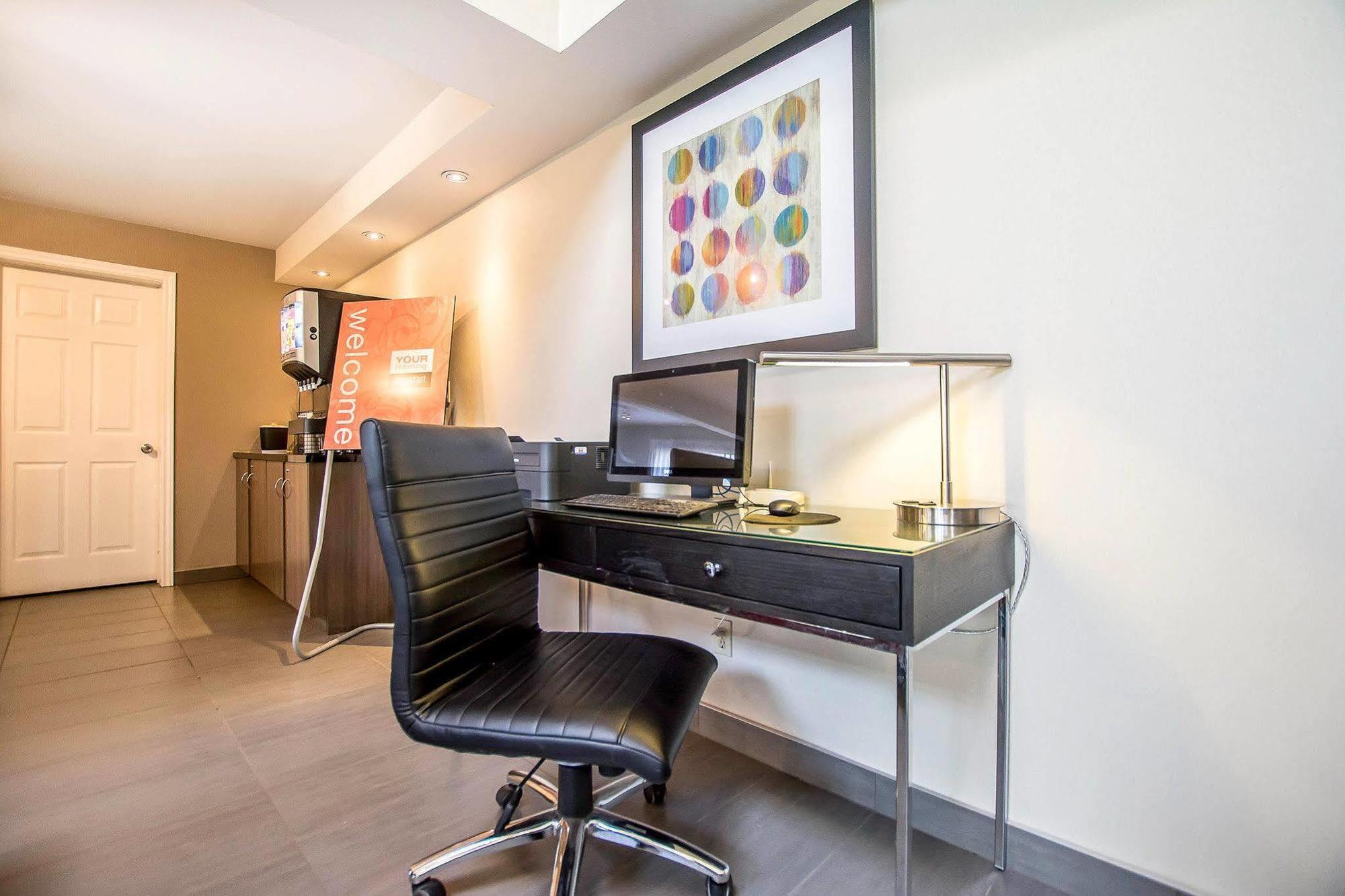 Comfort Inn Kirkland Lake Dış mekan fotoğraf