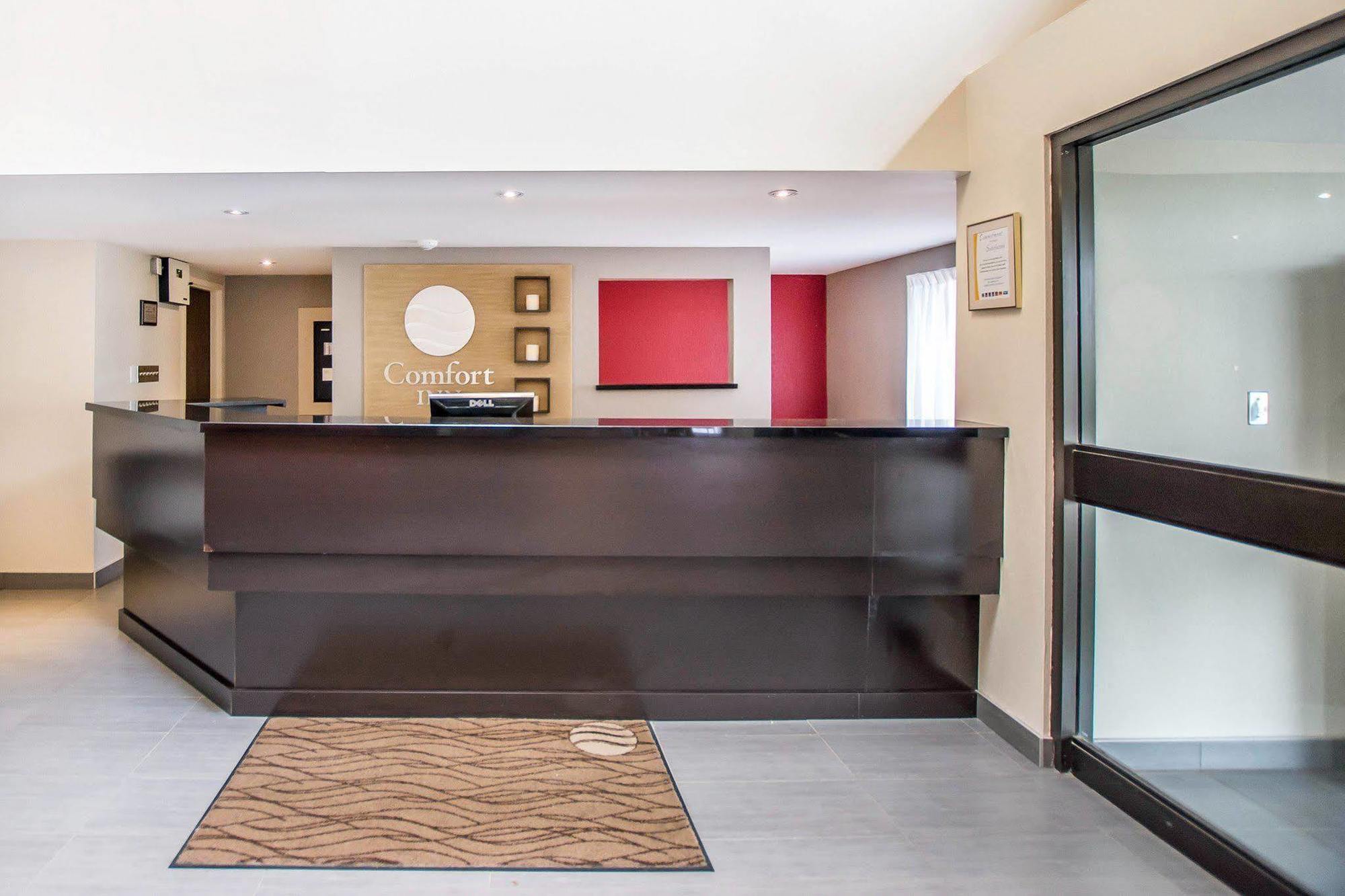 Comfort Inn Kirkland Lake Dış mekan fotoğraf